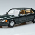 Mercedes 560 SEL W126 Mørkgrøn Metallic Norev 1:18