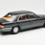 Mercedes 560 SEL W126 Night Grøn Metallic Dealer Edition Norev 1:18 B66040626 - image 3 of 8