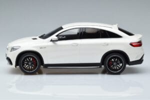 Mercedes AMG GLE 63S C292 Coupe Hvid GT Spirit 1:18 B66965706 Resin — billede 3 af 6