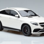 Mercedes AMG GLE 63S C292 Coupe Hvid GT Spirit 1:18 - image 4 of 6