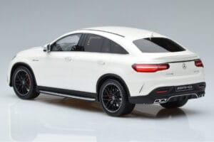 Mercedes AMG GLE 63S C292 Coupe Hvid GT Spirit 1:18 B66965706 Resin — billede 5 af 6