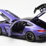Mercedes AMG GT Black Series Lilla Asia Exclusive Norev 1:18 - image 5 of 8