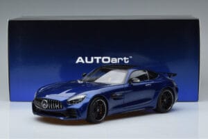 Mercedes AMG GT R C190 Brilliantblå AUTOart 1:18 76334 Metal — billede 7 af 7