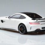 Mercedes AMG GT R Hvid GT Spirit 1:18 KJ021 Resin - image 5 of 6