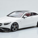 Mercedes Brabus 900 S-Class C222 Coupe Polar Hvid GT Spirit 1:18