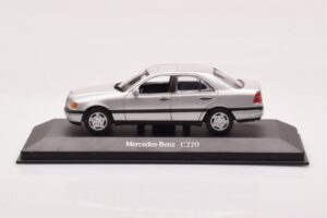 Mercedes C-Class W202 C220 Sølv Minichamps 1:43 B66005705-M1