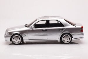 Mercedes C36 AMG W202 Sølv Otto 1:18 OT443 Resin — billede 3 af 6