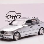 Mercedes C36 AMG W202 Sølv Otto 1:18 - image 6 of 6