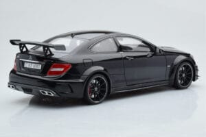 Mercedes C63 AMG W204 Black Series Sort GT Spirit 1:18 ZM019 Resin — billede 2 af 7
