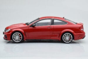 Mercedes C63 AMG W204 Black Series Rød GT Spirit 1:18 GT065 Resin — billede 3 af 6