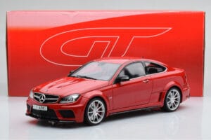 Mercedes C63 AMG W204 Black Series Rød GT Spirit 1:18 GT065 Resin — billede 6 af 6