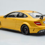 Mercedes C63 AMG W204 Black Series Guld GT Spirit 1:18 - image 5 of 6