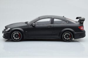 Mercedes C63 AMG W204 Black Series Mat Sort GT Spirit 1:18 GT843 Resin — billede 3 af 6