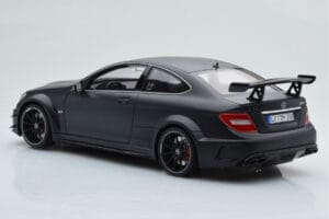 Mercedes C63 AMG W204 Black Series Mat Sort GT Spirit 1:18 GT843 Resin — billede 5 af 6