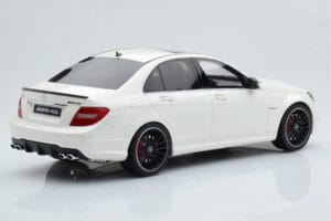 Mercedes C63 AMG W204 Hvid GT Spirit 1:18 GT166 Resin — billede 2 af 6