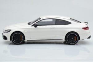 Mercedes C63S AMG C205 Coupe Hvid GT Spirit 1:18 B66965707 Resin — billede 3 af 6