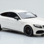 Mercedes C63S AMG C205 Coupe Hvid GT Spirit 1:18 - image 4 of 6