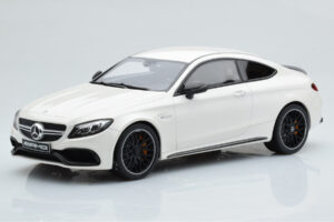 Mercedes C63S AMG C205 Coupe Hvid GT Spirit 1:18