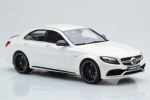 Mercedes C63S AMG W205 Hvid GT Spirit 1:18 B66960370 Resin — billede 4 af 6