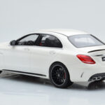 Mercedes C63S AMG W205 Hvid GT Spirit 1:18 - image 5 of 6