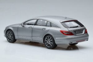 Mercedes CLS Shooting Brake X218 Alanite Grå Norev 1:18 B66960117 Metal — billede 6 af 7