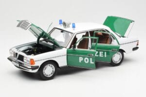 Mercedes E-Class W123 Polizei Norev 1:18 B66040676 Metal — billede 2 af 8
