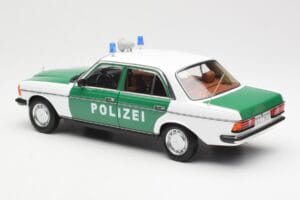 Mercedes E-Class W123 Polizei Norev 1:18 B66040676 Metal — billede 7 af 8