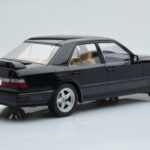 Mercedes E-Class W124 Tuning Sort MCG 1:18 - image 2 of 6