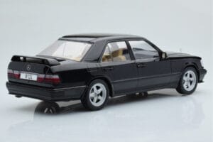 Mercedes E-Class W124 Tuning Sort MCG 1:18 MCG18341 Metal — billede 2 af 6