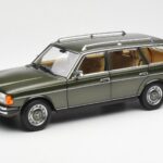 Mercedes 230T W123 T-Model Grøn Metallic Norev 1:18 183730
