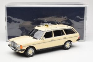 Mercedes 230T W123 T-Model Taxi Norev 1:18 183731 Metal — billede 8 af 8