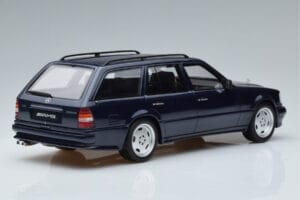 Mercedes E36 AMG S124 Blå Otto 1:18 OT753 Resin — billede 2 af 6