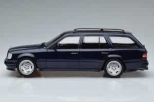 Mercedes E36 AMG S124 Blå Otto 1:18 OT753 Resin — billede 3 af 6