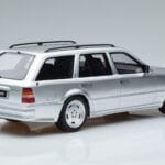 Mercedes E36 AMG S124 Sølv Otto 1:18 OT889 Resin - image 2 of 6