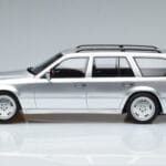 Mercedes E36 AMG S124 Sølv Otto 1:18 OT889 Resin - image 3 of 6