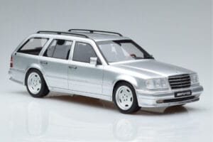 Mercedes E36 AMG S124 Sølv Otto 1:18 OT889 Resin — billede 4 af 6