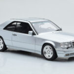 Mercedes E36 AMG C124 Coupe Sølv Otto 1:18 - image 4 of 6