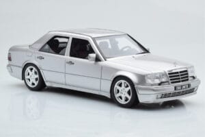 Mercedes E500 W124 Sølv Otto 1:18 OT623 Resin — billede 4 af 6