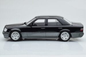 Mercedes E60 AMG W124 Sort Otto 1:18 OT131 Resin — billede 3 af 6