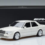 Mercedes E60 AMG W124 Hvid Otto 1:18 - image 6 of 6