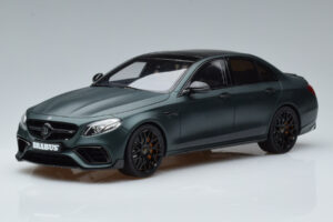 Mercedes E63 AMG Brabus 800 W213 Grøn GT Spirit 1:18