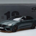 Mercedes E63 AMG Brabus 800 W213 Grøn GT Spirit 1:18 - image 6 of 6