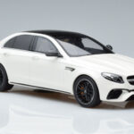 Mercedes AMG E63 S W213 Hvid GT Spirit 1:18 - image 4 of 6