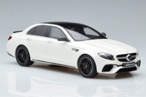 Mercedes AMG E63 S W213 Hvid GT Spirit 1:18 B66965711 Resin — billede 4 af 6