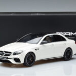 Mercedes AMG E63 S W213 Hvid GT Spirit 1:18 - image 6 of 6