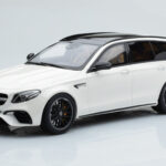 Mercedes AMG E63 S S213 T-Model Hvid GT Spirit 1:18