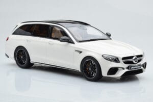Mercedes AMG E63 S S213 T-Model Hvid GT Spirit 1:18 GT795 Resin — billede 4 af 6