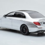 Mercedes AMG E63 S W213 Sølv GT Spirit 1:18 - image 5 of 6