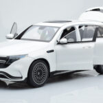 Mercedes EQC 400 Diamond Hvid NZG 1:18 - image 2 of 8
