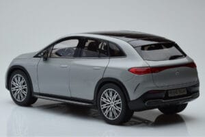 Mercedes EQE SUV X294 AMG Line Alpine Grå NZG 1:18 B66960837 Metal — billede 7 af 8
